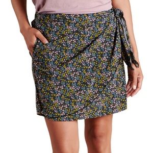 Toad & Co Skirt NWT